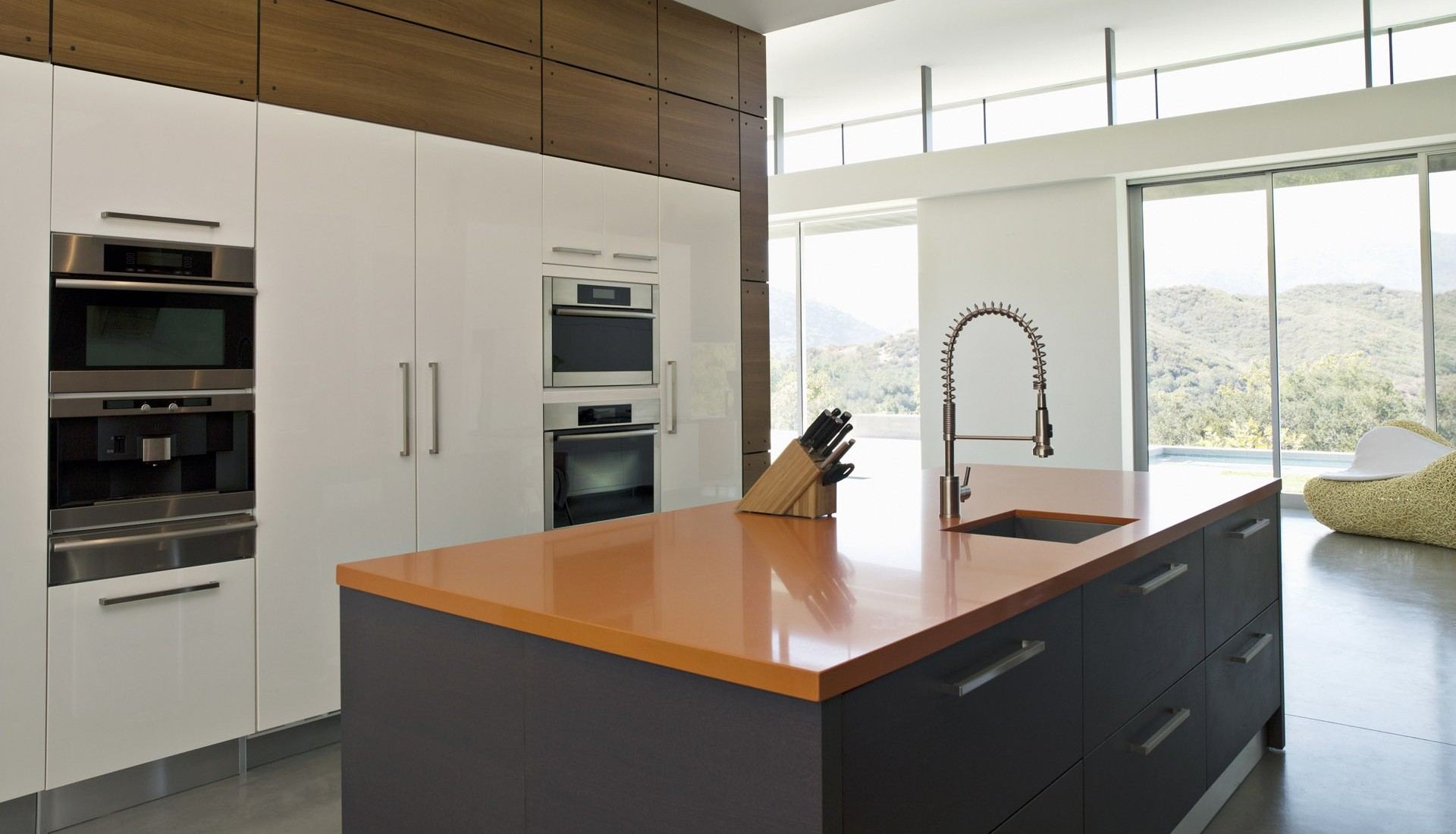 51% people with a mortgage can’t afford to move